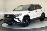 New 2024 Volkswagen Taos SE image 2