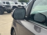 Used 2019 Toyota Sienna SE w/ SE Preferred Package image 5