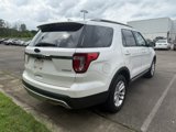 Used 2017 Ford Explorer XLT w/ Equipment Group 202A image 3