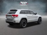 Used 2011 Jeep Grand Cherokee Laredo image 5