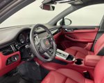 Certified 2024 Porsche Macan image 4