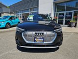Used 2019 Audi e-tron Premium Plus w/ Towing Package image 3