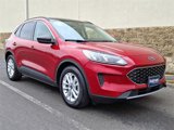 Used 2022 Ford Escape SE w/ Cold Weather Package image 2