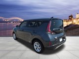 Certified 2023 Kia Soul LX w/ LX Technology Package image 3