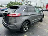 Used 2022 Ford Edge SEL w/ Sport Appearance Package image 5