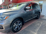 Used 2020 Nissan Pathfinder Platinum image 2