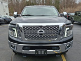 Used 2016 Nissan Titan SL image 2