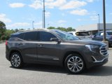 Used 2020 GMC Terrain SLT w/ Preferred Package image 2