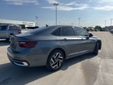 Used 2022 Volkswagen Jetta SEL image 3