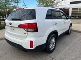 Used 2015 Kia Sorento LX image 3