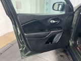 Used 2019 Jeep Cherokee Limited w/ Luxury Group image 4