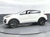 Used 2020 Kia Sportage S image 3