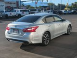 Used 2017 Nissan Altima 2.5 SV image 3
