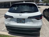 Used 2023 Honda HR-V LX image 2