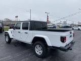 Used 2023 Jeep Gladiator Sport image 5