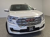 Used 2022 GMC Terrain Denali w/ Denali Premium Package image 5