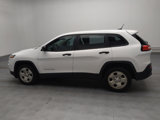 Used 2016 Jeep Cherokee Sport image 3