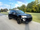 Used 2017 Ford Explorer XLT w/ Equipment Group 202A image 3