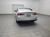 Used 2018 Chevrolet Malibu LT image 6