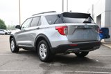 Used 2022 Ford Explorer XLT w/ Equipment Group 202A image 3