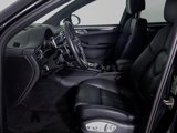 Used 2024 Porsche Macan image 5