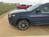 Used 2019 Jeep Cherokee Latitude Plus image 2