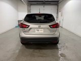 Used 2019 Nissan Rogue Sport S image 5