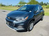Used 2022 Chevrolet Trax LT w/ LT Convenience Package image 2