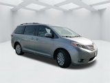 Used 2016 Toyota Sienna Limited Premium image 3