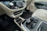 Used 2019 Chrysler Pacifica Limited image 5