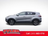 Used 2020 Kia Sportage LX w/ LX Popular Package image 4