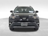 Used 2018 Toyota RAV4 XLE image 4
