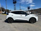 Used 2022 Chevrolet Bolt EUV Premier w/ Sun & Sound Package image 2