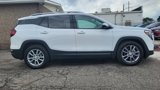 Used 2023 GMC Terrain SLT image 6