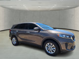 Used 2019 Kia Sorento LX image 3