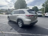 Used 2015 Toyota Highlander Limited image 4