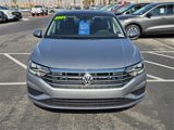 Used 2021 Volkswagen Jetta SE w/ SE Cold Weather Package image 2