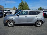 Used 2022 Kia Soul LX w/ Technology Package image 2