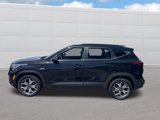 Used 2021 Kia Seltos EX image 2