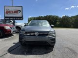 Used 2018 Volkswagen Tiguan S image 2