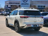 Used 2023 Nissan Pathfinder Platinum w/ Cargo Package image 5