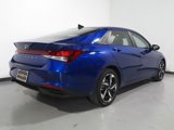 Used 2023 Hyundai Elantra SEL w/ Convenience Package image 5