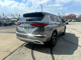 Used 2022 Mitsubishi Outlander SE image 4