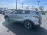 Used 2020 Kia Sportage LX image 3
