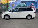 Certified 2017 Toyota Sienna Limited image 2