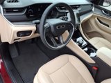 Used 2023 Jeep Grand Cherokee Limited w/ Luxury Tech Group II image 3