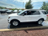 Used 2017 Ford Explorer XLT image 4