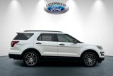 Used 2017 Ford Explorer Sport image 3