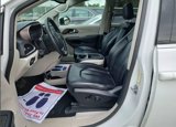 Used 2021 Chrysler Voyager Lxi image 4