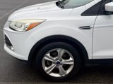 Used 2015 Ford Escape SE image 4